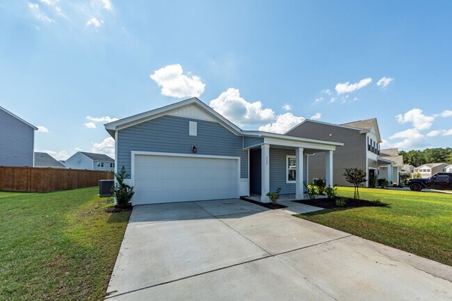 Building Photo - 713 Pisces Ln