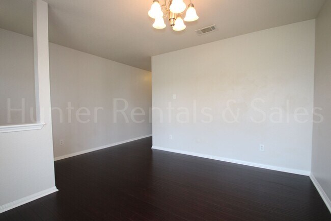Building Photo - 6712 Taree Loop