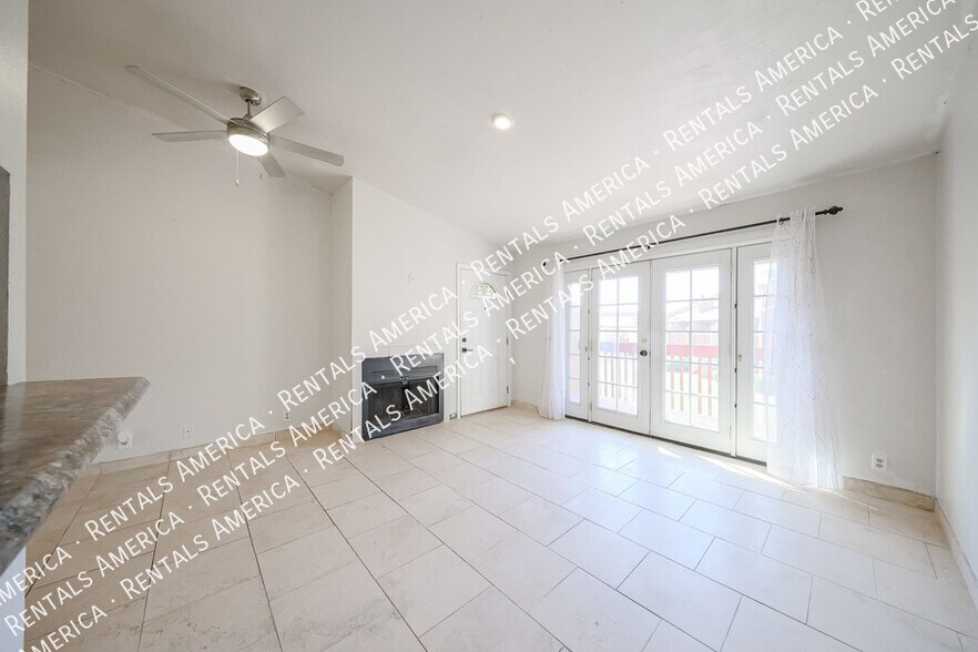 Building Photo - 14203 N 19th Ave