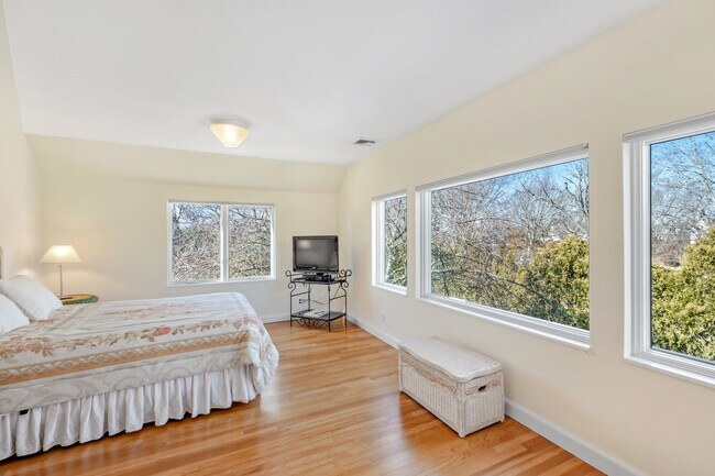 Building Photo - 108 Heady Creek Ln
