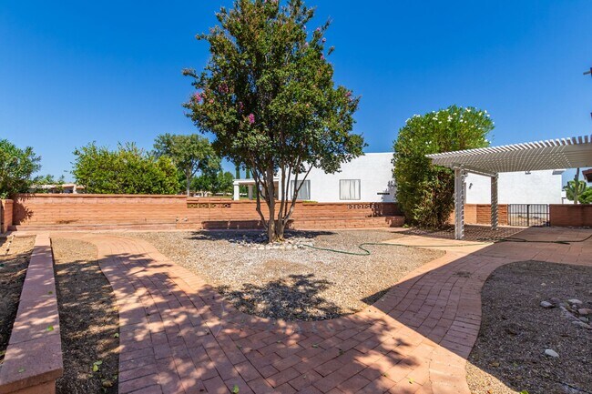 Building Photo - Green Valley- 3 bedroom/ 2 bathroom in 55+...