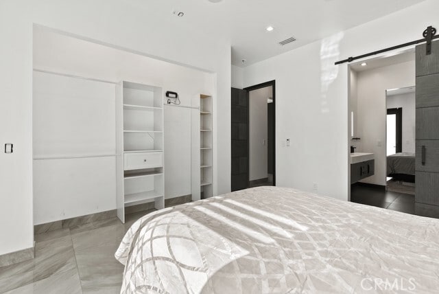 Building Photo - 23143 Leonora Dr