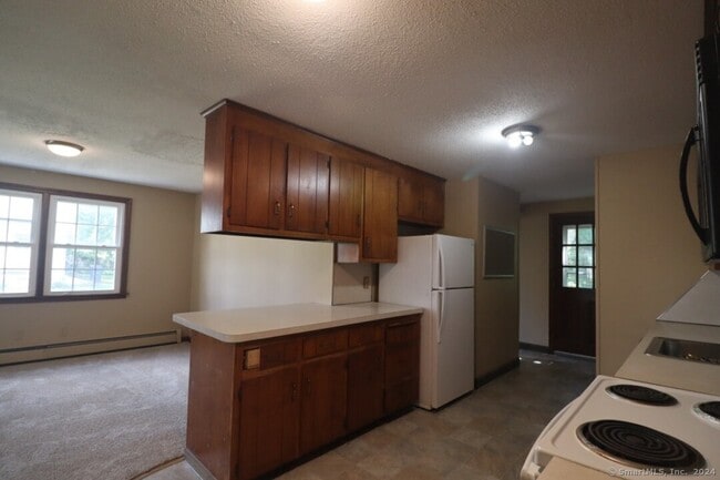 Building Photo - 74 Westerly St
