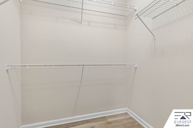 Building Photo - 51 Seaton Valley Path