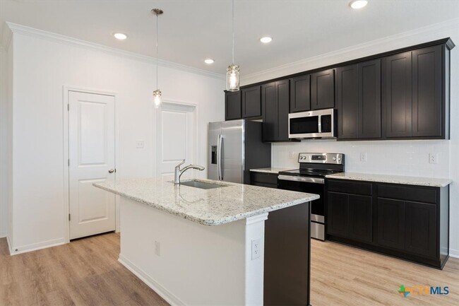 Building Photo - 8623 Chena Rdg Dr