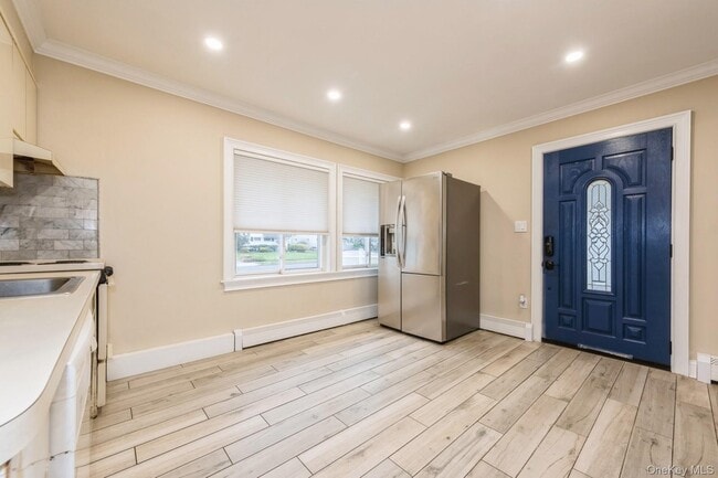 Building Photo - 196 Willowood Dr