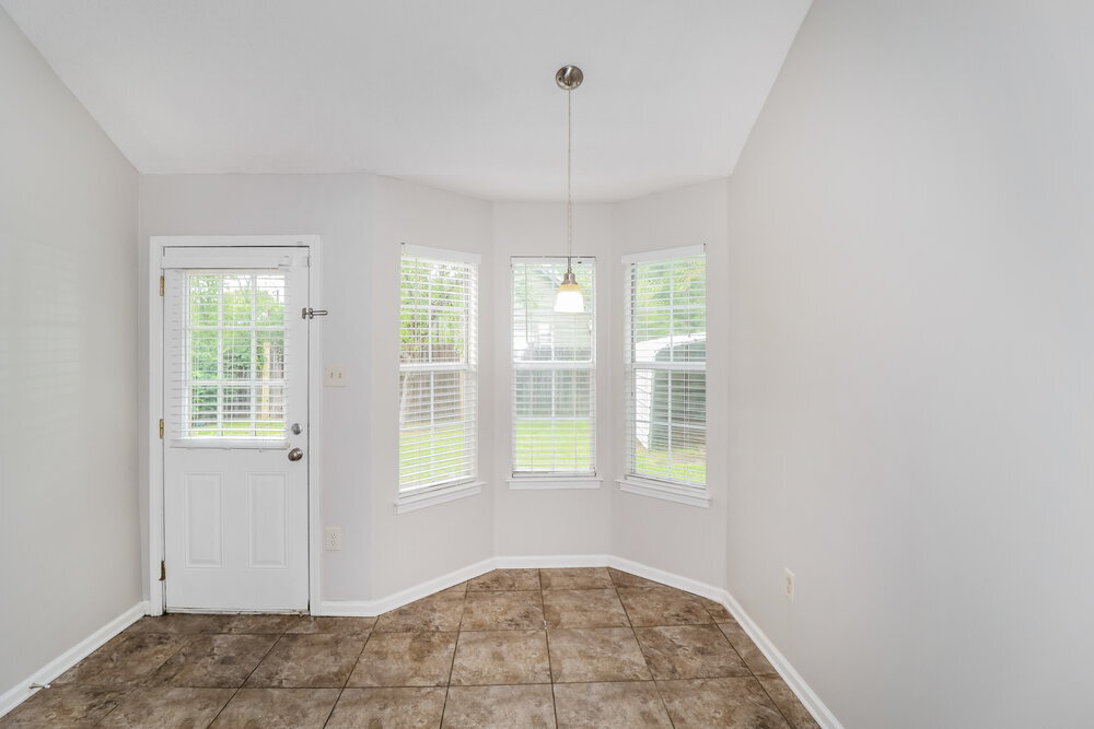 Building Photo - 7054 Brady Hill Dr