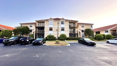 Building Photo - 5641 Riverside Dr