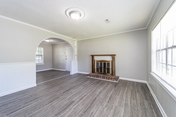 Building Photo - 102 Inverness Ct