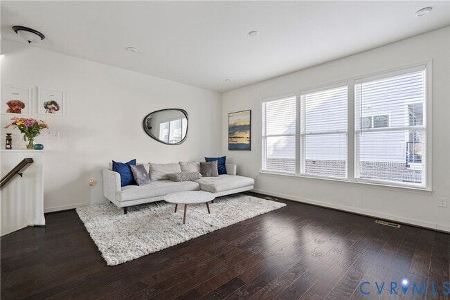 Building Photo - 5271 Old Main St