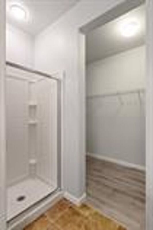 Building Photo - 16907 91st Dr NE