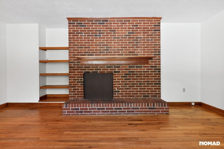 Building Photo - 203 Birch St