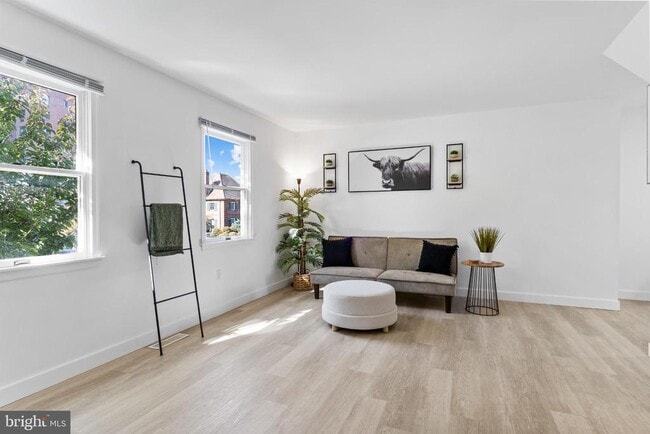 Building Photo - 2309 N 2nd St