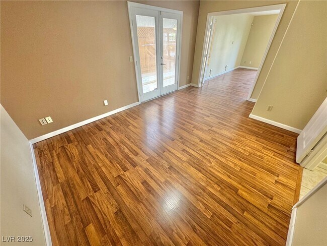 Building Photo - 8240 Tivoli Cove Dr