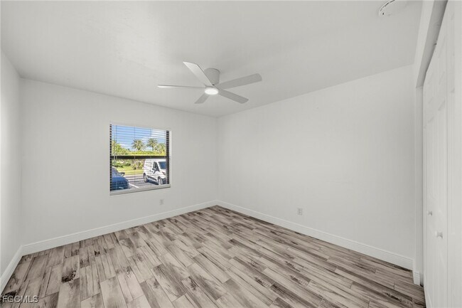 Building Photo - 10022 Oxfordshire Ln SW