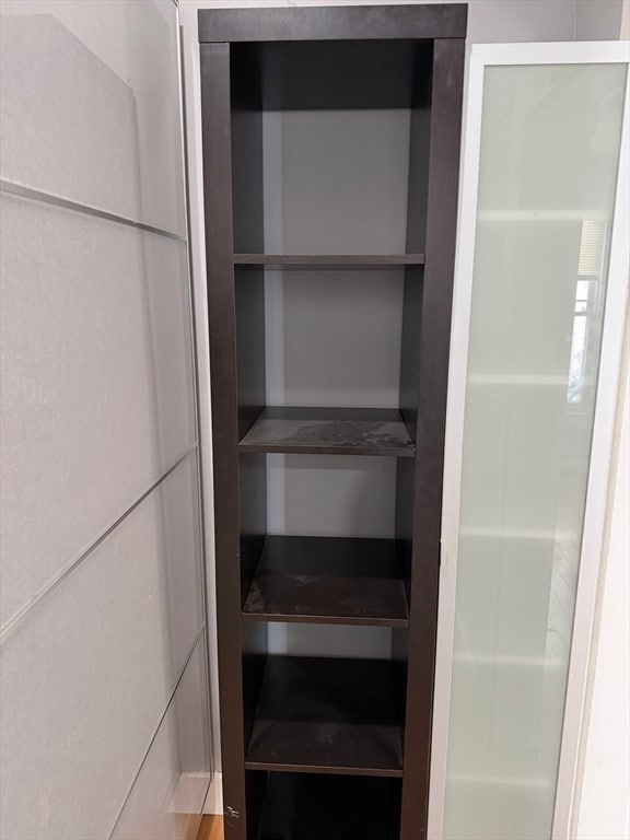 Building Photo - 17 Nichols St