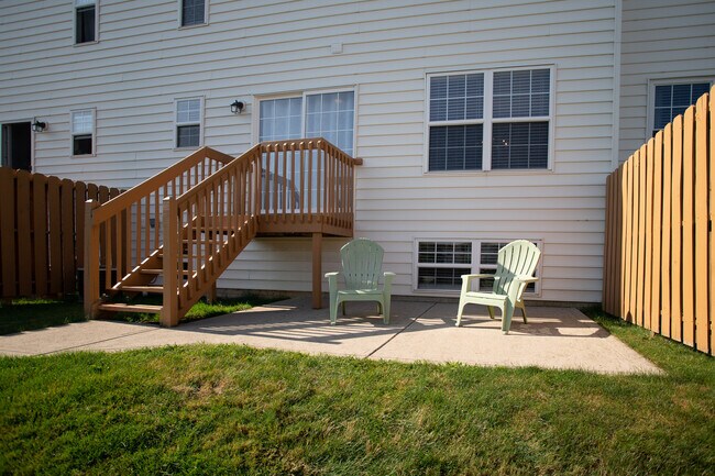 Building Photo - 7012 Churchhill Downs Dr