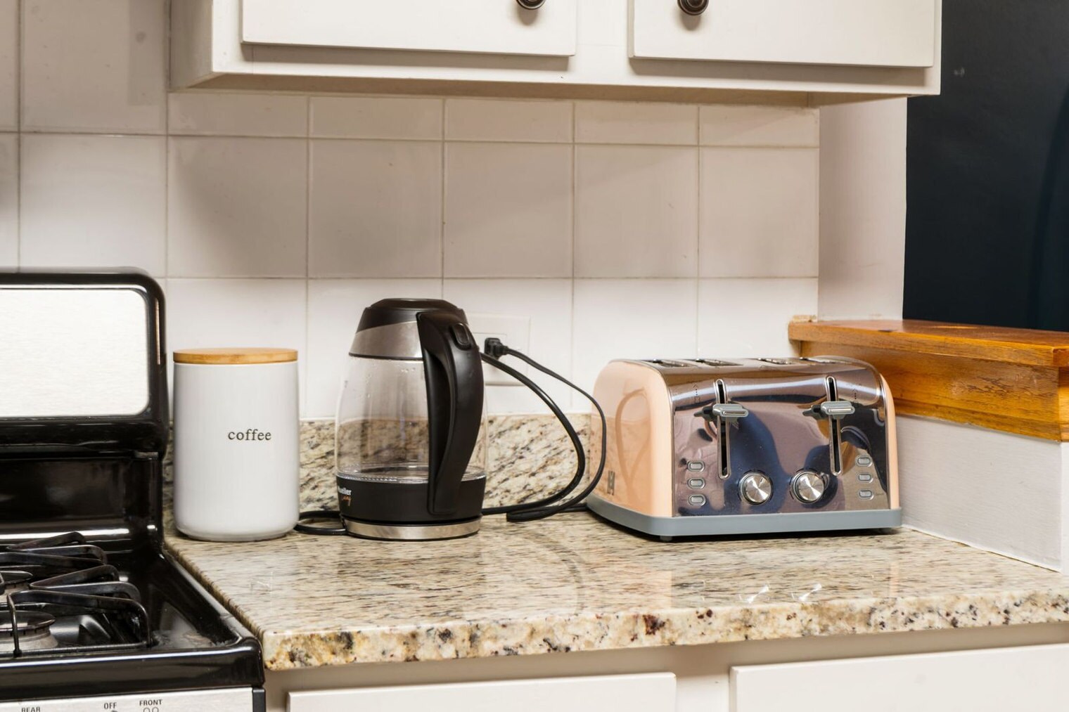 Building Photo - 1418 N Talman Ave