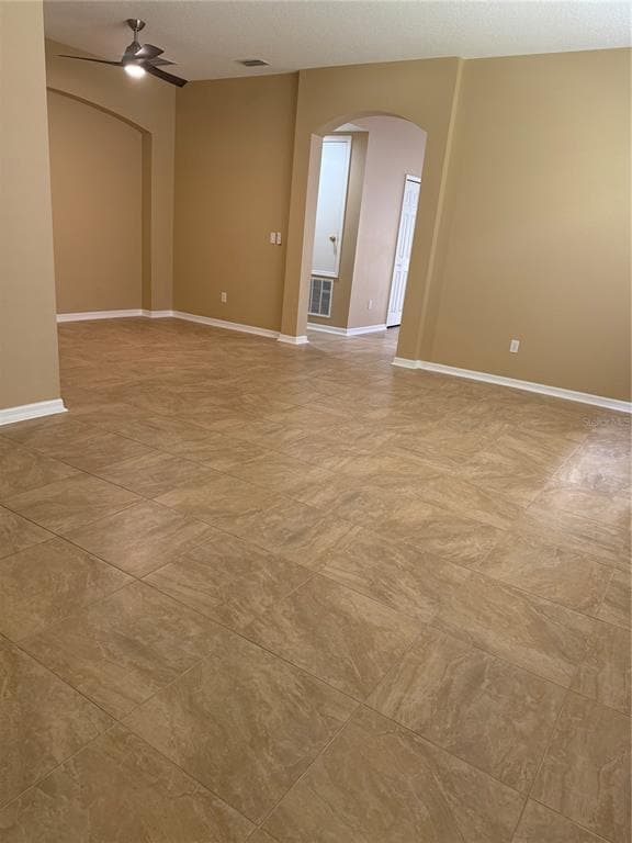 Building Photo - 14728 Sapodilla Dr