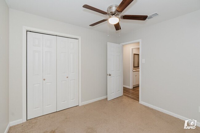 Building Photo - 4328 Conley Ave