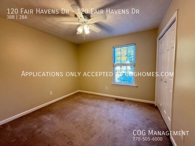 Building Photo - 120 Fair Havens Dr