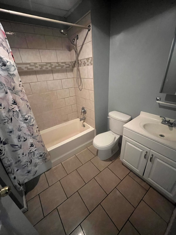 Building Photo - 213 S Harrison St