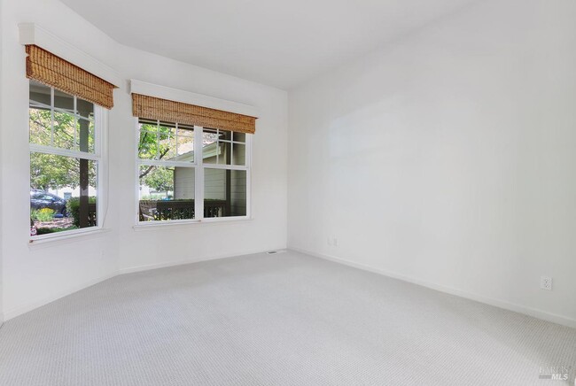 Building Photo - 205 Saddle Wood Dr