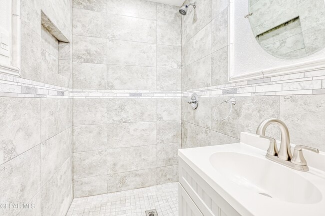 Building Photo - 6200 Palo Alto Ave