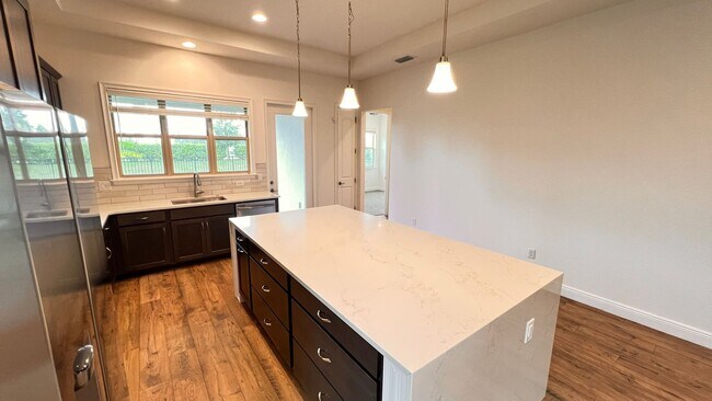 Building Photo - 9708 Bucklow Hill Dr