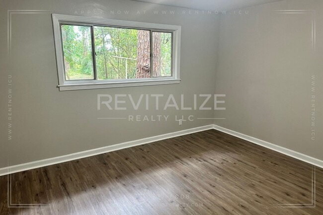 Building Photo - 2 Bed/1 Bath Home in Mobile!