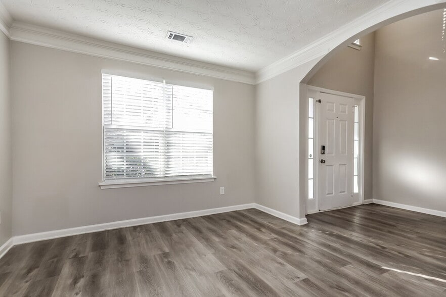 Building Photo - 35 Franklin Way