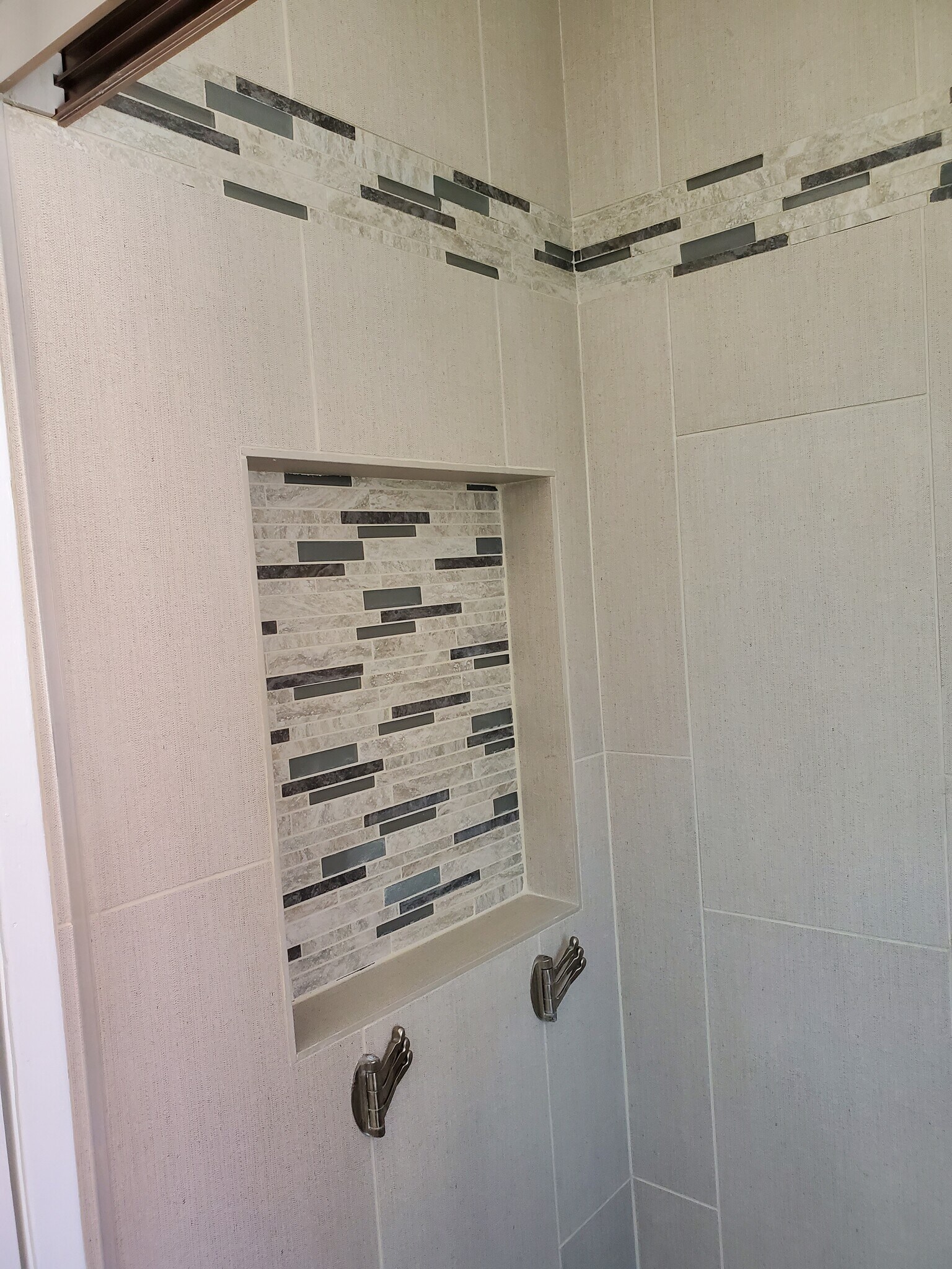 Building Photo - 12330 Osborne St