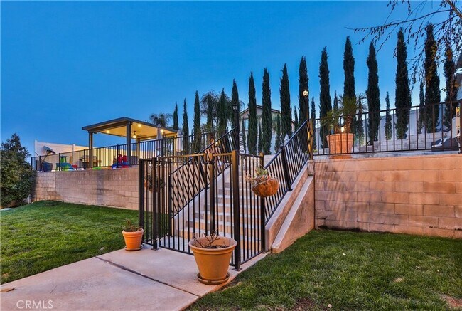 Building Photo - 13083 Via Tuscany