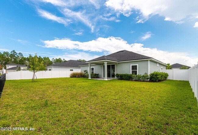 Building Photo - 85461 Amaryllis Ct