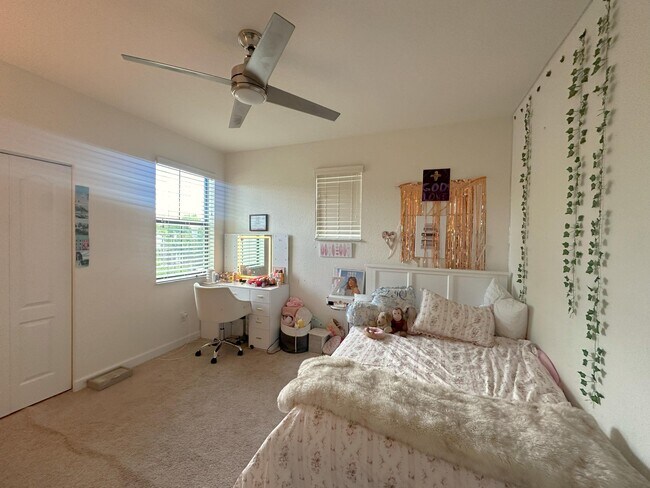 Building Photo - 13007 Anthorne Ln