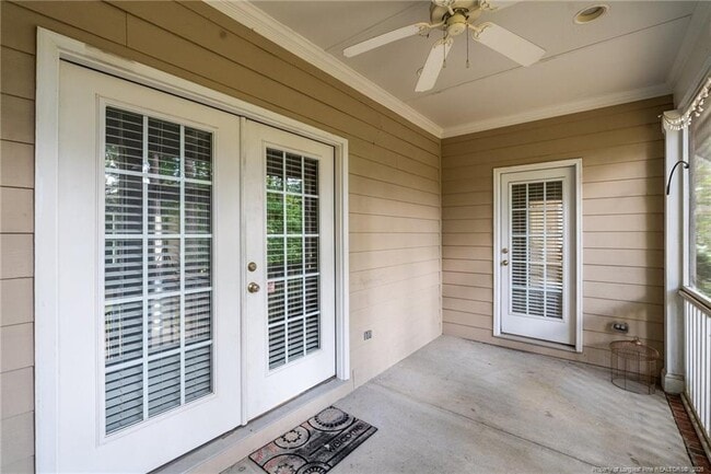 Building Photo - 85 Shining Water Ln