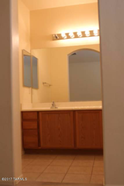 Building Photo - 5490 N Little River Ln