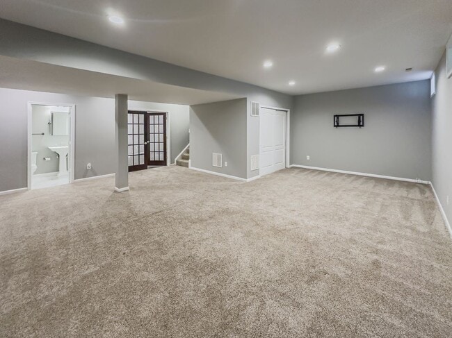 Building Photo - 43263 Somerset Hills Terrace
