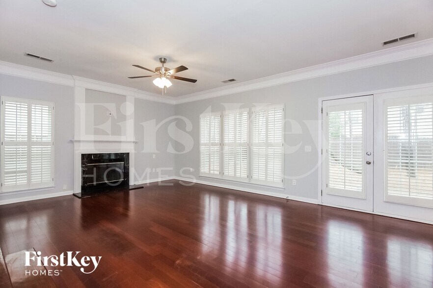 Building Photo - 7632 Lady Bank Dr