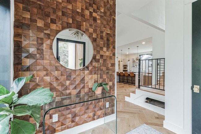 Building Photo - 107 Blue Ridge Trail