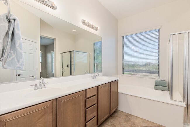 Building Photo - The Fairways GATED subdivision in Estrella...