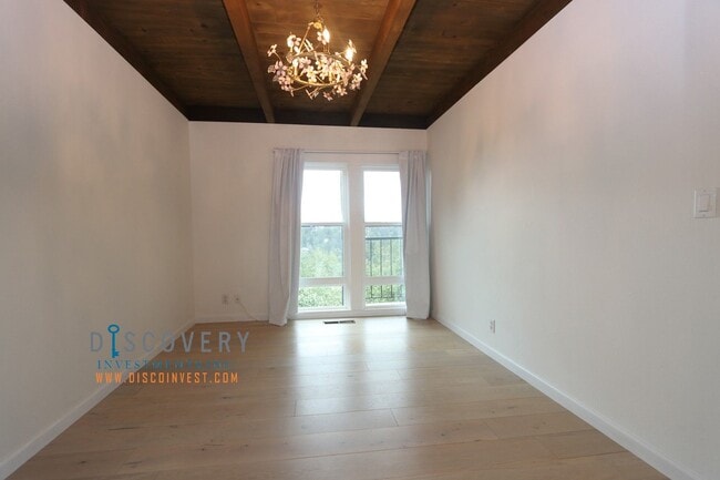 Building Photo - Chic Piedmont Pines Three Bedroom Home Coming Soon!