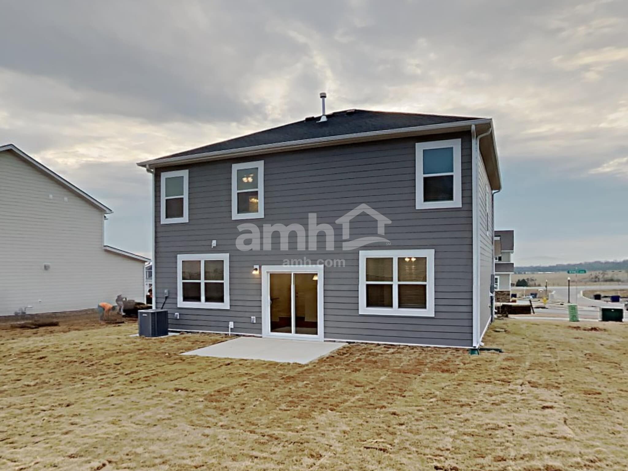 Building Photo - 2001 Bennett Dr