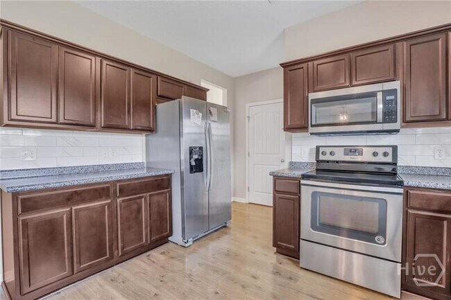 Building Photo - 1597 Longleaf Ct