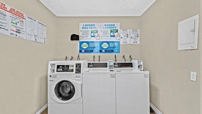 Building Photo - 66 Fairmount Ave