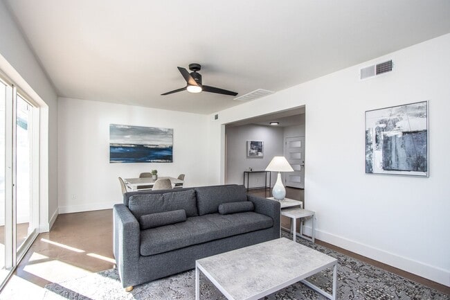 Building Photo - Biltmore District Luxury – 3 month leases avaialble 2,795.00