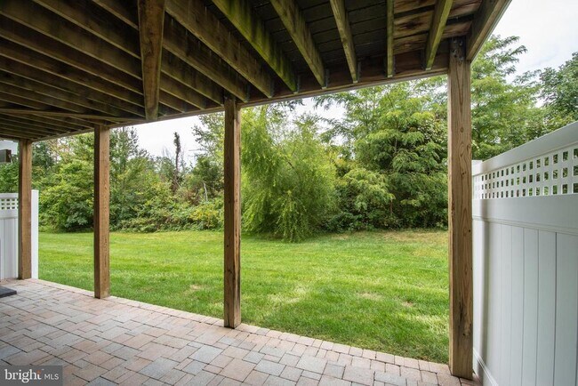 Building Photo - 22199 Falling Terrace