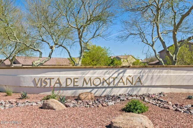 Building Photo - Closer to Goodyear than Buckeye! Gorgeous house!