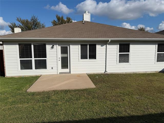 Building Photo - 220 Bonsai Dr