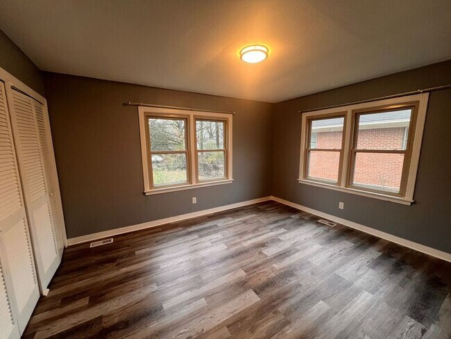 Building Photo - 2224 Fair Park Blvd